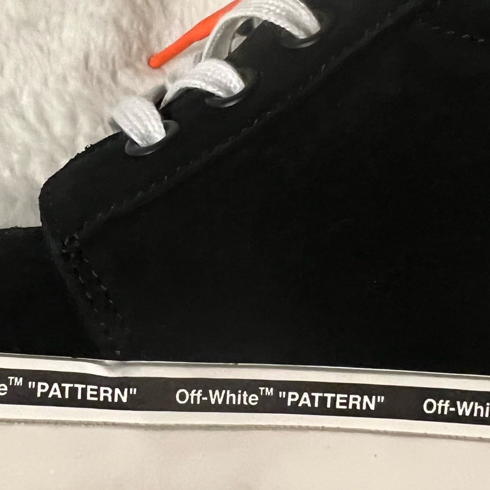 NWT Off-White Men’s Size 7 Shoes